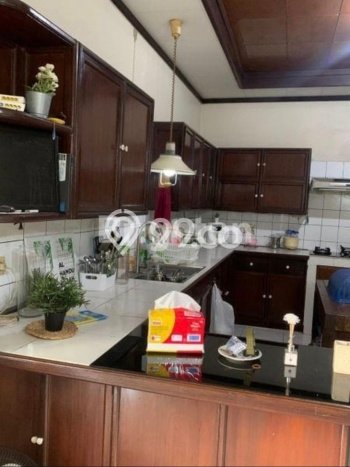 Rumah Elit Modern Tanpa Renovasi di Geger Kalong Bandung Rumah Elit Modern Tanpa Renovasi di Geger Kalong Bandung