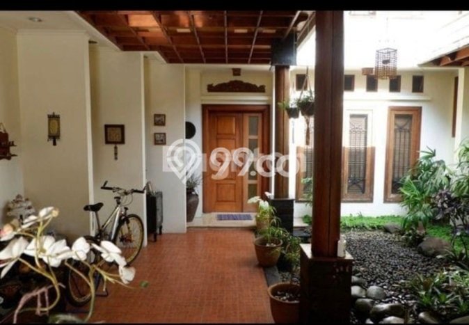 Rumah Mewah LB 600m2 Siap Pakai Desain Elegan di Setra Indah, Bandung Rumah Mewah LB 600m2 Siap Pakai Desain Elegan di Setra Indah, Bandung