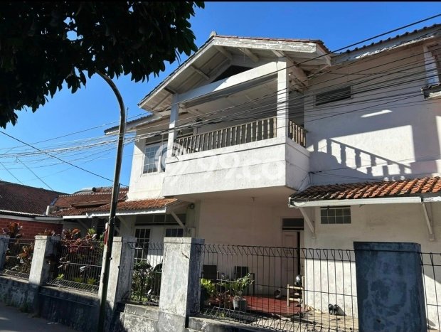 Dijual Rumah Mewah Megah Dengan View Cantik di Geger Kalong, Bandung Dijual Rumah Mewah Megah Dengan View Cantik di Geger Kalong, Bandung