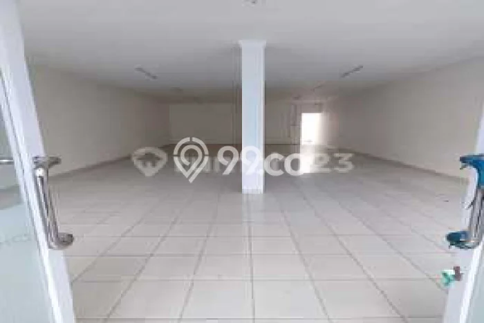 Unit Ruko Paling Strategis di Pancoran Jakarta Selatan dengan LB 160m2 Unit Ruko Paling Strategis di Pancoran Jakarta Selatan dengan LB 160m2