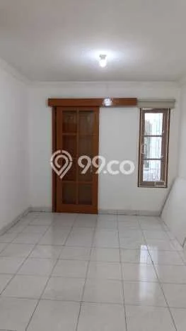 Rumah sewa siap pakai 3 Kamar Tidur di Taman Palem, Jakarta Barat Rumah sewa siap pakai 3 Kamar Tidur di Taman Palem, Jakarta Barat