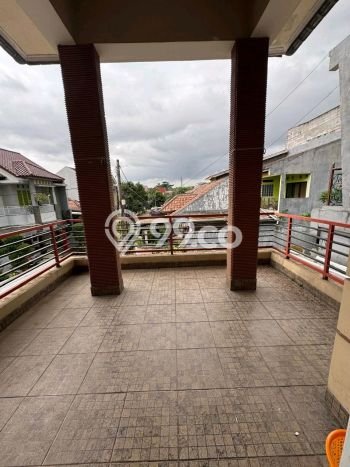Rumah Sewa Bekasi LT 120m2 LB 172m2 Area Bekasi Rumah Sewa Bekasi LT 120m2 LB 172m2 Area Bekasi