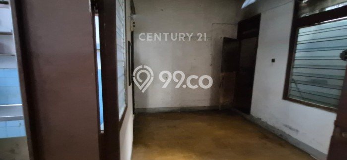 Rumah Cantik Siap Huni Di Pekalipan Luas 180m2 Lokasi Strategis Rumah Cantik Siap Huni Di Pekalipan Luas 180m2 Lokasi Strategis