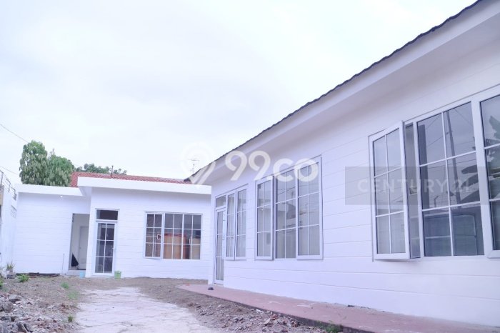 Rumah Asri 8 KT di , Cirebon - LT 565m2m² Rumah Asri 8 KT di , Cirebon - LT 565m2m²