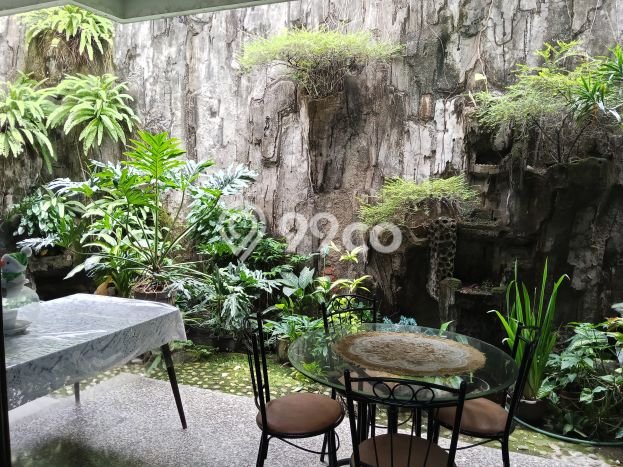 For Sale! Luxury House LT 320m2 Desain Modern di Pondok Pinang For Sale! Luxury House LT 320m2 Desain Modern di Pondok Pinang