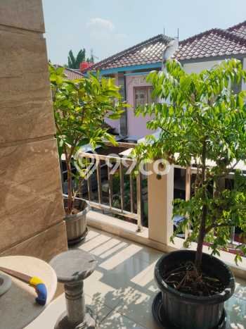 Dijual Hunian Mewah dengan Fasilitas Sekitar Lengkap di Cipayung, Jakarta Timur Dijual Hunian Mewah dengan Fasilitas Sekitar Lengkap di Cipayung, Jakarta Timur