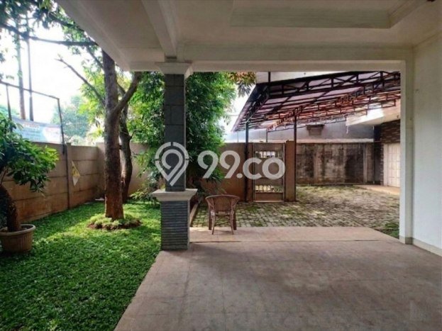 Hunian Mewah Siap Huni LT 1249m2 di Ciracas, Jakarta Timur Hunian Mewah Siap Huni LT 1249m2 di Ciracas, Jakarta Timur