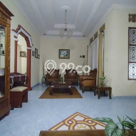 Dijual Rumah 4 Kamar Lokasi Strategis Nyaman dan Strategis di Setu Dijual Rumah 4 Kamar Lokasi Strategis Nyaman dan Strategis di Setu