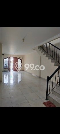 Disewakan Ruko di Kawasan Ramai Kota Luas 200m2 Disewakan Ruko di Kawasan Ramai Kota Luas 200m2