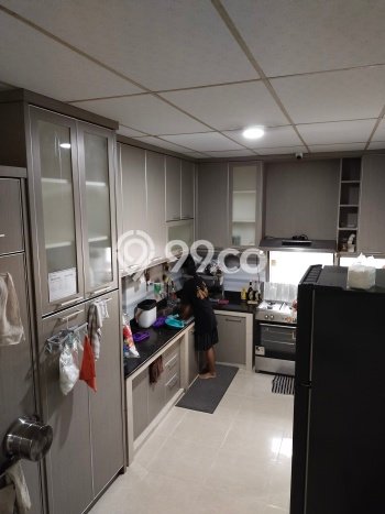 Disewakan Kantor di Kawasan Ramai Taman Meruya Luas 322m2 Disewakan Kantor di Kawasan Ramai Taman Meruya Luas 322m2
