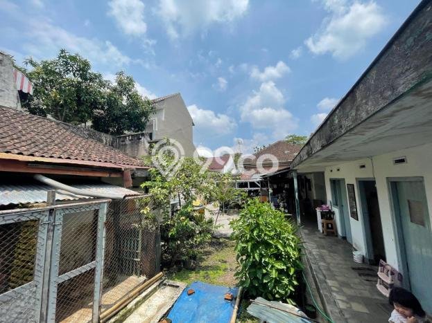 Rumah Eksklusif Siap Huni LT 643m2 di Klojen, Malang Rumah Eksklusif Siap Huni LT 643m2 di Klojen, Malang