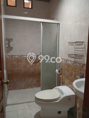 Hunian Mewah LB 320m2 Siap Huni Desain Elegan di Jatibening, Bekasi Hunian Mewah LB 320m2 Siap Huni Desain Elegan di Jatibening, Bekasi