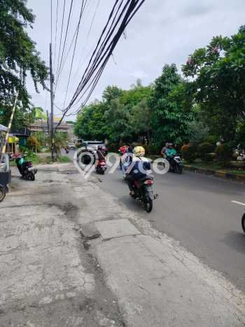 Unit Ruko Disewakan di Cikunir di Area Ramai & Strategis Unit Ruko Disewakan di Cikunir di Area Ramai & Strategis