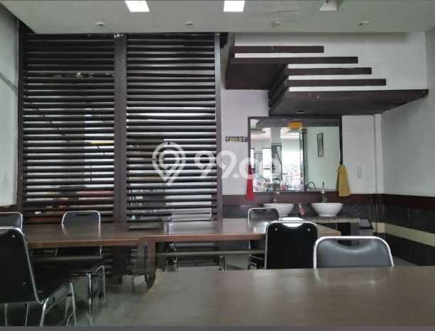 Unit Komersial Disewakan di Bekasi Area Strategis Harga Kompetitif Unit Komersial Disewakan di Bekasi Area Strategis Harga Kompetitif
