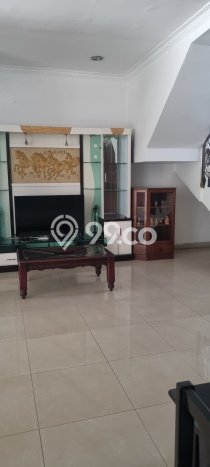 For Sale Rumah 4 Kamar Lokasi Strategis Bagus dan Strategis di Lippo Cikarang For Sale Rumah 4 Kamar Lokasi Strategis Bagus dan Strategis di Lippo Cikarang