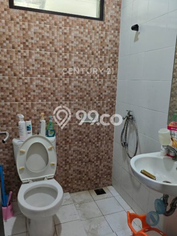 Disewakan Segera Rumah Kondisi Bagus di Area Lippo Cikarang, Cikarang Disewakan Segera Rumah Kondisi Bagus di Area Lippo Cikarang, Cikarang