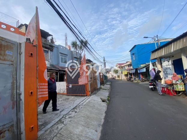 Ruko Dijual di Jakarta Barat LT 105m2 & LB 212m2 Lokasi Terbaik! Ruko Dijual di Jakarta Barat LT 105m2 & LB 212m2 Lokasi Terbaik!