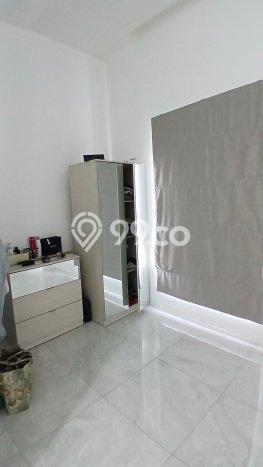 Jual Rumah Bagus Siap Huni LB 175m2 di Cileungsi, Bogor Jual Rumah Bagus Siap Huni LB 175m2 di Cileungsi, Bogor
