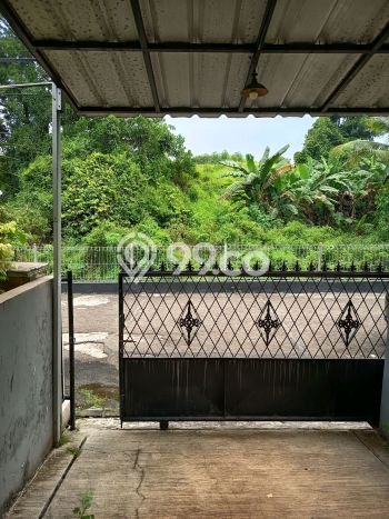 Dijual Rumah Strategis Bagus Punya 2 KT di Cimanggis Depok SHM Dijual Rumah Strategis Bagus Punya 2 KT di Cimanggis Depok SHM
