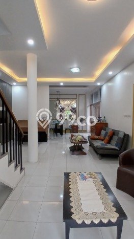 Rumah Elit Modern Tanpa Renovasi di Kota Wisata Bogor Rumah Elit Modern Tanpa Renovasi di Kota Wisata Bogor