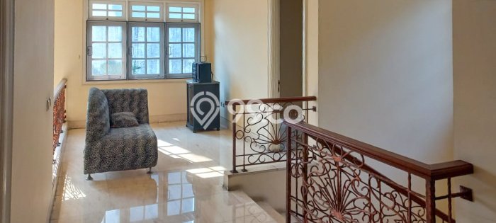 Rumah Luxury Modern Tanpa Renovasi di Cibubur Bekasi Rumah Luxury Modern Tanpa Renovasi di Cibubur Bekasi