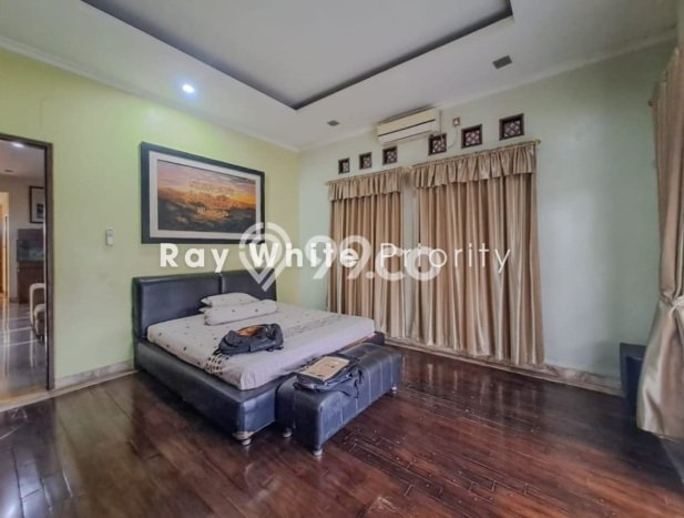 Hunian Mewah LB 390m2 Siap Huni Desain Elegan di Pakuan, Bogor Hunian Mewah LB 390m2 Siap Huni Desain Elegan di Pakuan, Bogor