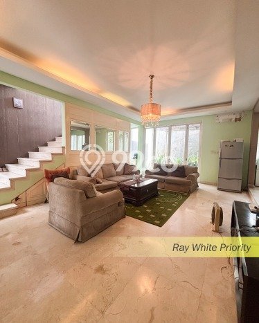 Rumah Luxury Modern Siap Huni di Bintaro Tangerang Selatan Rumah Luxury Modern Siap Huni di Bintaro Tangerang Selatan