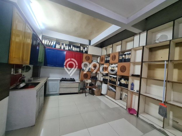 Rumah Strategis Minimalis Lb 230m2 di Cikarang Selatan, Bekasi Rumah Strategis Minimalis Lb 230m2 di Cikarang Selatan, Bekasi