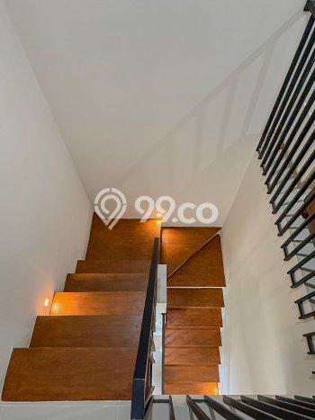 Rumah Minimalis 3 KT di BSD City Tangerang Rumah Minimalis 3 KT di BSD City Tangerang