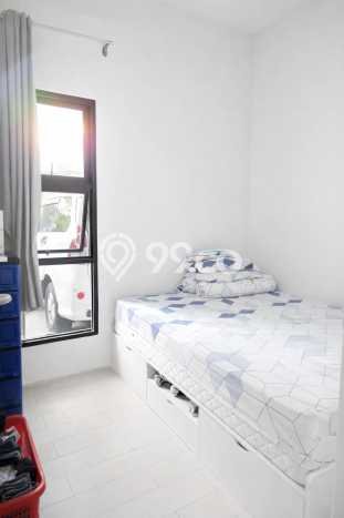 Rumah Strategis Minimalis Lb 100m2 di Ciputat, Tangerang Selatan Rumah Strategis Minimalis Lb 100m2 di Ciputat, Tangerang Selatan