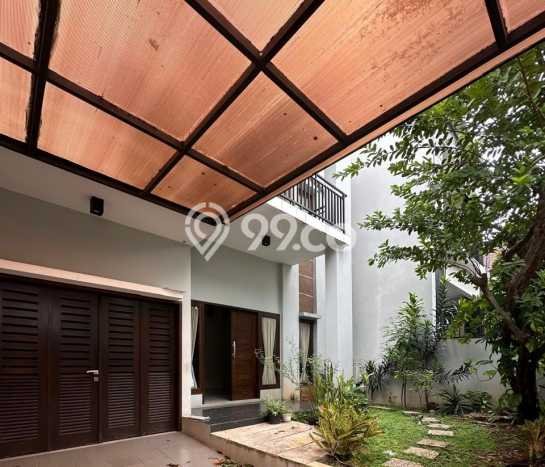 Rumah Elit Modern Tanpa Renovasi di Bintaro Tangerang Selatan Rumah Elit Modern Tanpa Renovasi di Bintaro Tangerang Selatan