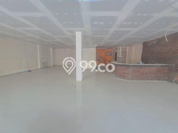 Ruko Strategis di , Luas 627m2m², Kawasan Bisnis, Tingkat Keramaian Tinggi Ruko Strategis di , Luas 627m2m², Kawasan Bisnis, Tingkat Keramaian Tinggi