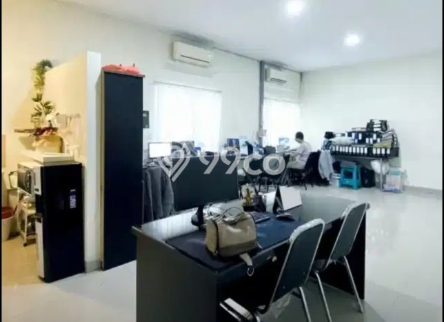 Gudang Dijual di Prime Area Jakarta Utara Luas 2000m2 Gudang Dijual di Prime Area Jakarta Utara Luas 2000m2