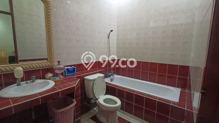 Ready to Use! Premium House LT 426m2 Desain Modern di Moch Toha Ready to Use! Premium House LT 426m2 Desain Modern di Moch Toha