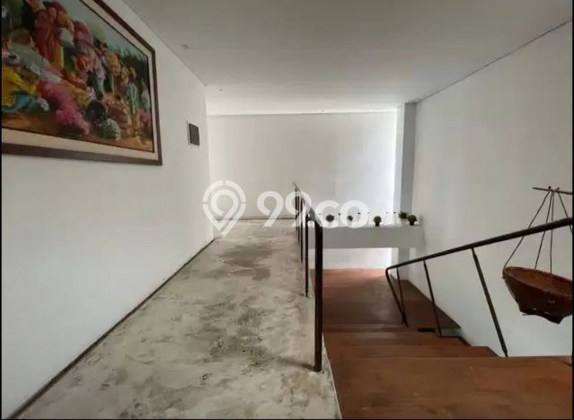 Rumah Elit Modern Tanpa Renovasi di Kota Baru Parahyangan Bandung Rumah Elit Modern Tanpa Renovasi di Kota Baru Parahyangan Bandung