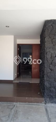 Tersedia Vila Kawasan Coblong, Ukuran 136m2m², Posisi Strategis Tersedia Vila Kawasan Coblong, Ukuran 136m2m², Posisi Strategis