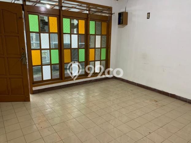 Rumah Siap Huni 5 KT 2 KM di Cimahi Utara, Cimahi Rumah Siap Huni 5 KT 2 KM di Cimahi Utara, Cimahi