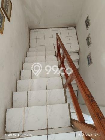 Rumah di Bojongsoang, Bandung, LT 350m2m² Bangunan 450m2m² Rumah di Bojongsoang, Bandung, LT 350m2m² Bangunan 450m2m²
