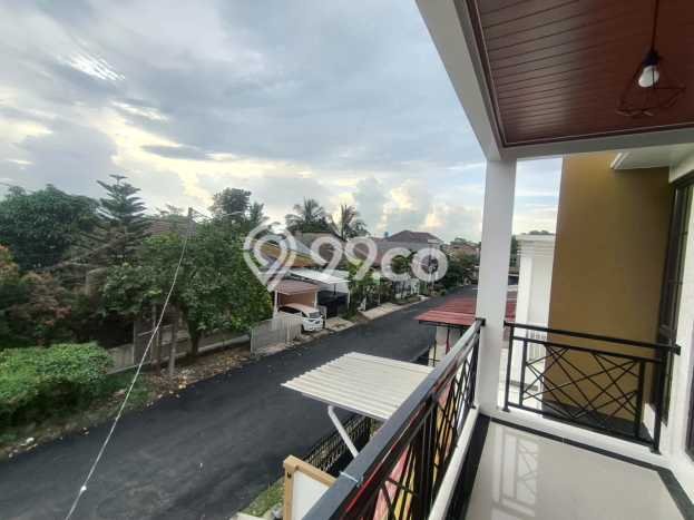 Rumah Modern Cantik 4 Kamar Bisa Langsung Pindah di Babakan Madang Rumah Modern Cantik 4 Kamar Bisa Langsung Pindah di Babakan Madang