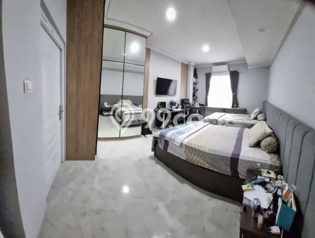 Rumah Mewah LB 280m2 Siap Huni Desain Elegan di Tanah Sareal, Bogor Rumah Mewah LB 280m2 Siap Huni Desain Elegan di Tanah Sareal, Bogor