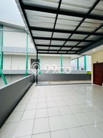 Kost Dijual Lokasi Bogor Tengah, Bogor, Spesifikasi 26 Kamar Tidur dan Luas 500m2 Kost Dijual Lokasi Bogor Tengah, Bogor, Spesifikasi 26 Kamar Tidur dan Luas 500m2