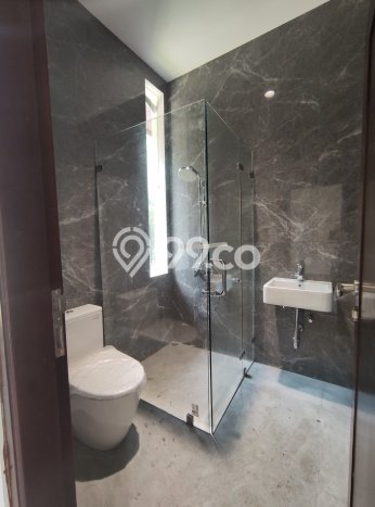 Rumah Luxury Modern Siap Huni di Sentul City Bogor Rumah Luxury Modern Siap Huni di Sentul City Bogor