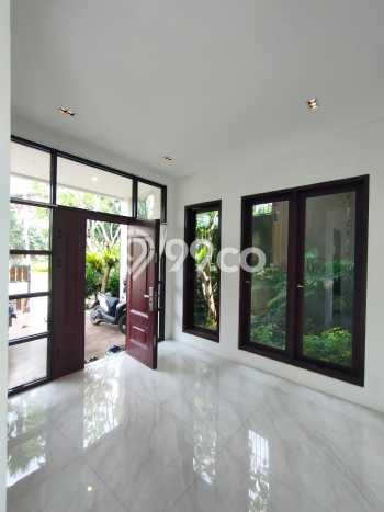 Hunian Mewah LB 250m2 Siap Huni Desain Elegan di Sentul City, Bogor Hunian Mewah LB 250m2 Siap Huni Desain Elegan di Sentul City, Bogor