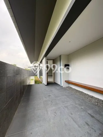 For Sale! Luxury House LT 636m2 Desain Modern di Sentul City For Sale! Luxury House LT 636m2 Desain Modern di Sentul City