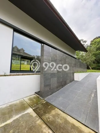 For Sale! Luxury House LT 636m2 Desain Modern di Sentul City For Sale! Luxury House LT 636m2 Desain Modern di Sentul City