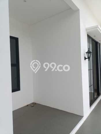 Rumah Elit LB 250m2 Siap Pakai Desain Elegan di Sentul City, Bogor Rumah Elit LB 250m2 Siap Pakai Desain Elegan di Sentul City, Bogor