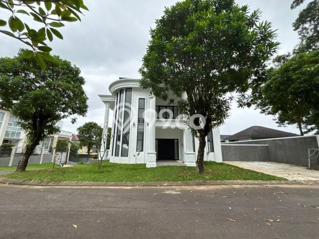 Ready to Use! Premium House LT 400m2 Desain Elegan di Sentul City Ready to Use! Premium House LT 400m2 Desain Elegan di Sentul City