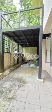 Rumah Elit Modern Tanpa Renovasi di Sentul City Bogor Rumah Elit Modern Tanpa Renovasi di Sentul City Bogor