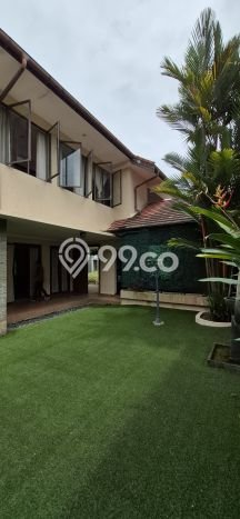 Rumah Elit Modern Tanpa Renovasi di Sentul City Bogor Rumah Elit Modern Tanpa Renovasi di Sentul City Bogor