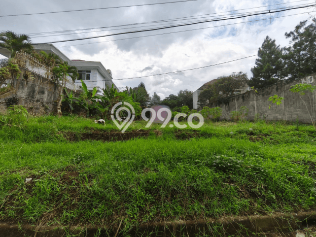Lahan untuk Dijual di Sukasari Bandung Luas 807m2 Lahan untuk Dijual di Sukasari Bandung Luas 807m2